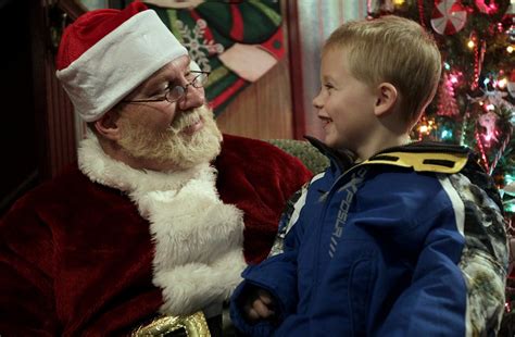 Two Views Does Santa Claus Exist News Sports Jobs Daily Herald
