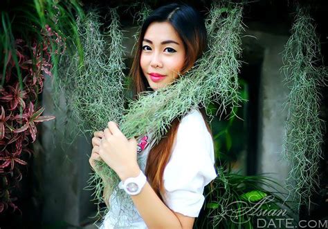 Woman Asian Tall Thianthong From Chiang Mai 23 Yo Hair Color Brown Brown Hair Colors Asian