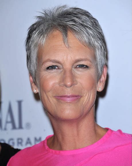 Jamie lee curtis hairstyles, haircuts and colors. Hairstyles jamie lee curtis