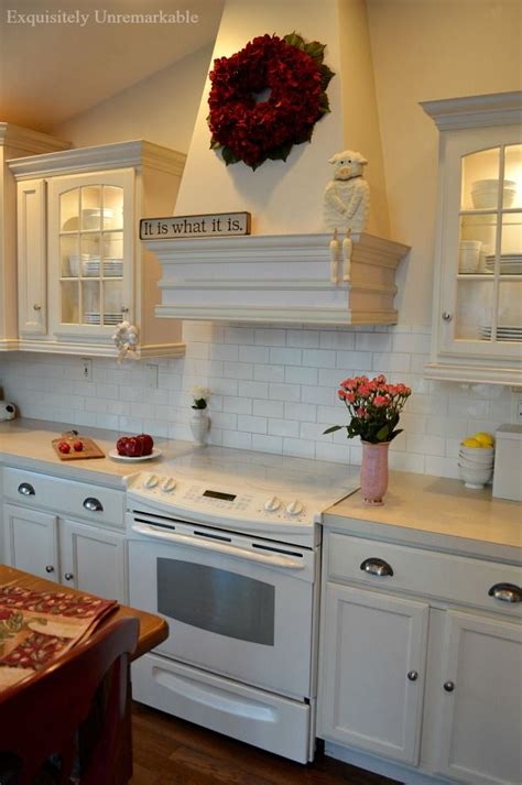 Choose a custom glass shelf when you need to specify the thickness of the glass the color of the glass or the type of edge finish on your shelves. Glass Shelves In Kitchen Cabinets | Glass fronted kitchen ...