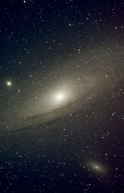 Oc M31 The Andromeda Galaxy 1943x3021 Rastrophotography