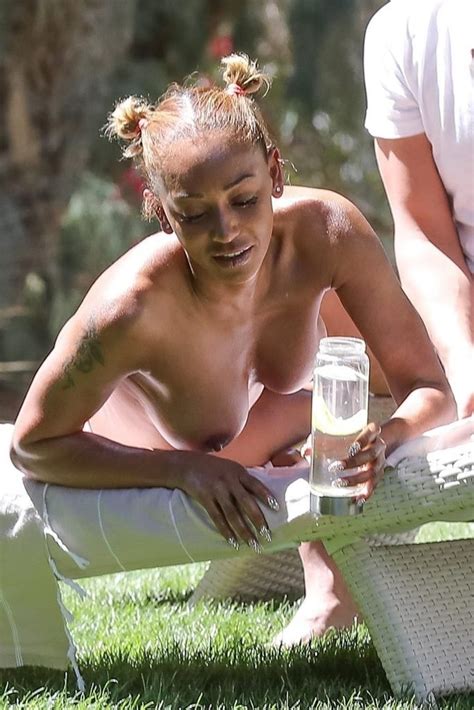 Melanie Brown Sexy Topless 47 Photos TheFappening