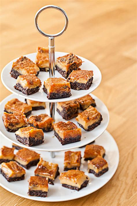 Kreative ideen für eure hochzeitskarten. Keine Party ohne Snacks - 25 süße Fingerfood-Ideen | Süßes ...