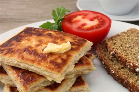 This recipe calls for crusty sourdough, but you can a traditional irish breakfast will keep you fueled up for a day full of st. Irish Soda Farls. Try this wonderful breakfast bread and whether you serve them with eggs or ...