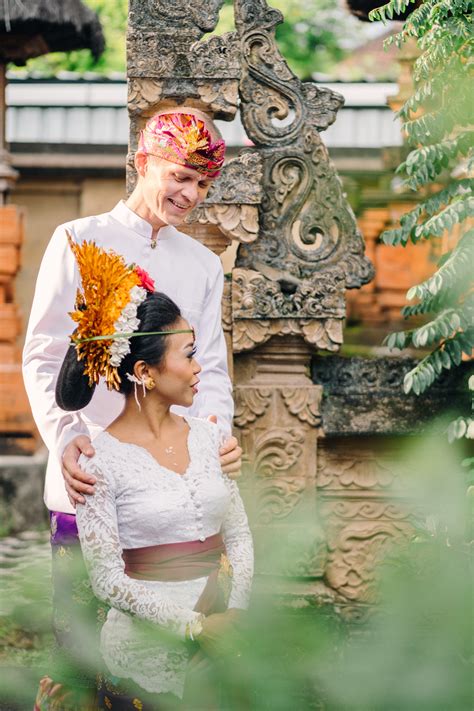 Balinese Traditional Wedding Ceremony By Gusmank Wedding Photography
