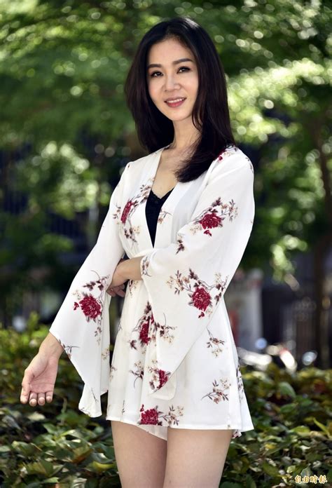She won the best leading actress award at the 55th golden horse awards for her role in. （專訪影音）《花甲》史黛西痛罵蔡振南 憶起生命十秒惡夢 - 自由娛樂