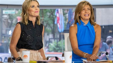 Today S Hoda Kotb Reveals What She Really Thinks Of Savannah Guthrie In