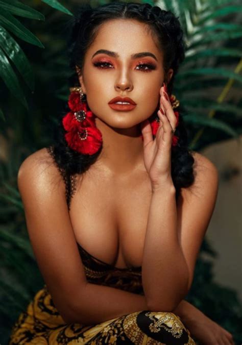 Becky G posa con un sexy y revelador atuendo en Instagram El Siglo de Torreón