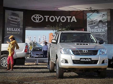 Toyota lanzó la nueva hilux en argentina (restyling 2021): Toyota Argentina con asistencia perfecta en Expoagro ...