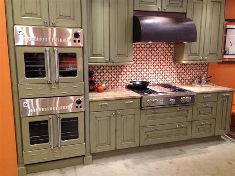 This item's feature list is as extensive as it is large. 36" BlueStar RangeTop and 36" BlueStar Double Wall Ovens ...