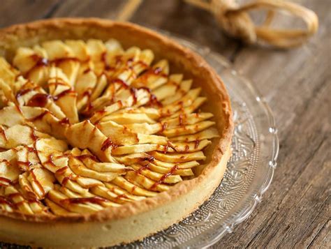 Tarte aux pommes caramélisée une délicieuse tarte fondante nappée de