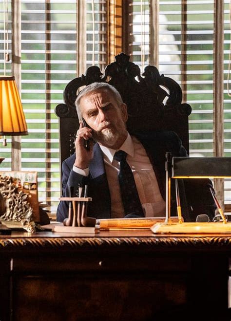Бен эрнандес брэй, дэвид родригес, ребекка родригез и др. Queen of the South Season 4 Episode 13 Review: Vienen Por ...