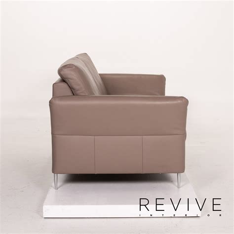 Sie eignen sich besonders für kleine räume mit wenig stellfläche. Mondo Leather Sofa Beige Three-Seater Function Couch ...
