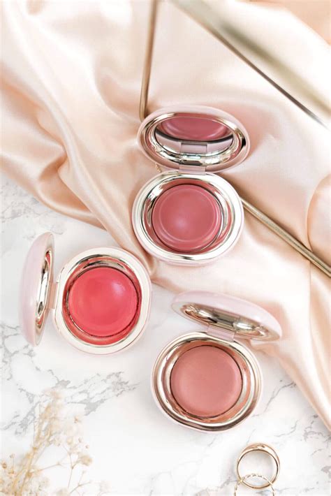 27 Best Pink Blushes For A Natural Rosy Flush That Fits Your Skin Tone