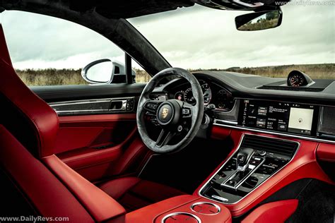 2021 Porsche Panamera 4s E-Hybrid - Dailyrevs