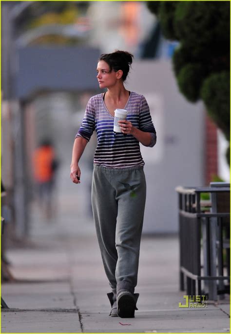 Katie Holmes Shows Her Stripes Photo 2503012 Katie Holmes Pictures
