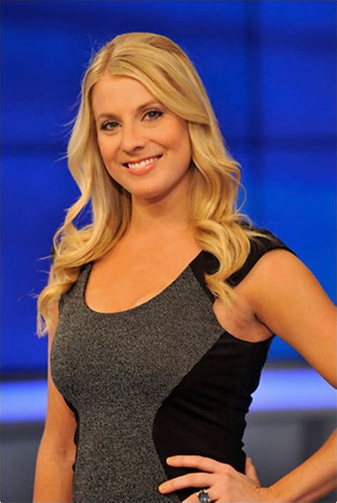 Watch full episodes of nascar race hub and get the latest breaking news, exclusive videos and pictures, episode recaps and much more at tvguide.com. 382 bästa bilderna om Female Sports Broadcasters... på ...