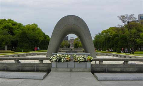 Am häufigsten sind erkrankungen der schilddrüse wie tumore oder zysten. Besuch in Hiroshima und Nagasaki - Sorglos Reisen Blog ...