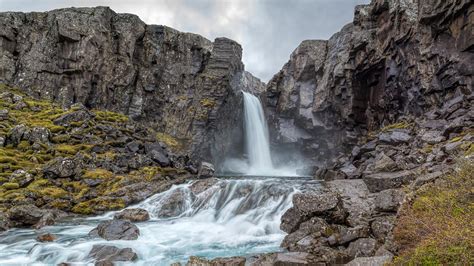 Folaldafoss Iceland Waterfalls Photo For Wallpaper Hd