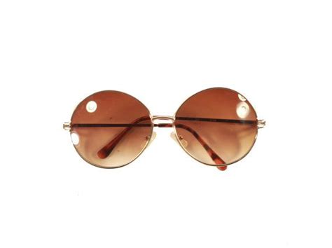 Round Amber Tint Metal Frame Sunglasses Etsy Sunglass Frames Round Sunglasses Vintage