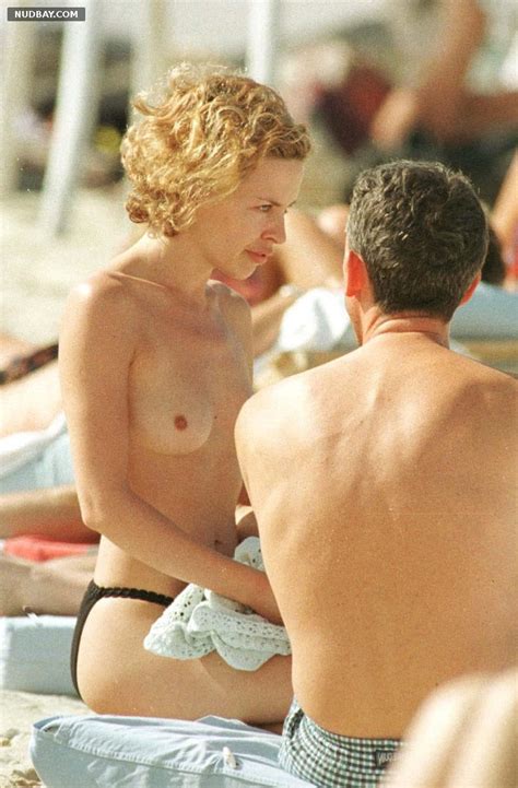 Kylie Minogue Nude On The Beach In St Tropez Nudbay