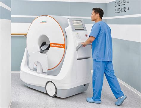 Mobile Ct Scanner Allows Patients To Stay In The Icu While Connected To
