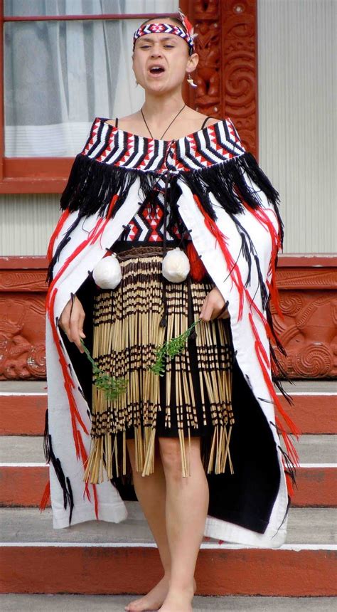 Het lifestylemerk nza new zealand auckland brengt robuuste outdoor kleding op de markt. Pin by Nuran Ocakoğlu on ஐ Traditional Clothing ஐ ...