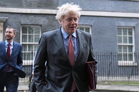 Bbx reporter baldy maxwell caught up with uk prime minister boris johnson outside a conference room in the basement of parliament and managed an interview—. Boris Johnson apologises for messy hair but insists he ...
