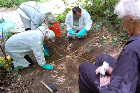 FBI — FBI Trains at Body Farm, Part 1