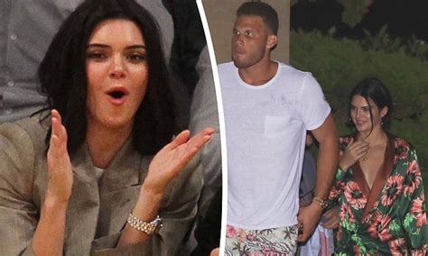 Kendall Jenner And Blake Griffin Become Official Couple Daily Mail Online