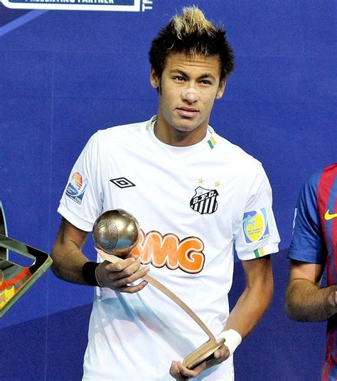 Fc Santos Neymar élu Footballeur De Lannée En Amérique Du Sud