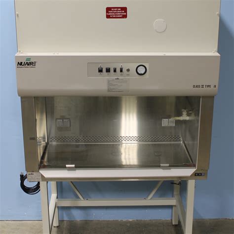 Refurbished Nuaire Class Ii Type A2 Laminar Flow Biological Safety