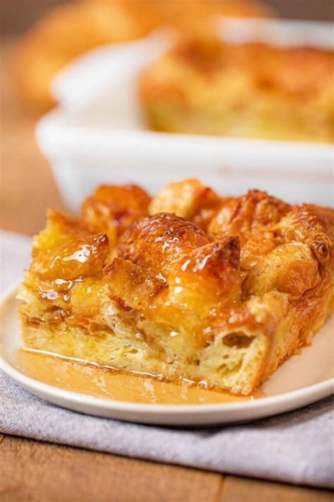 Make croissant rolls, dinner rolls, cloverleaf rolls, and breadsticks with this recipes! Croissant French Toast Bake (Holiday Breakfast!)- Dinner ...