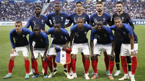 O afastamento do atacante tem um motivo muito mais grave: A vitória da França na Copa do Mundo deu o recado: a luta ...