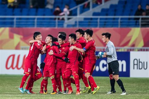 Truc tiep bong da, việt nam vs jordan, vtv6, vtv5, xem bóng đá việt nam hôm nay, lịch vòng loại world cup bảng g, lịch thi đấu vòng loại world cup 2022 của đtvn. FOX Sports Asia: "Rồng Vàng" Việt Nam sẽ chiến thắng Jordan