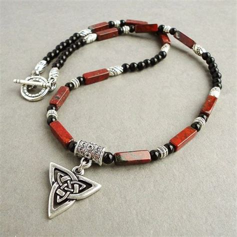 20 Stylish Gemstone Necklace Design Ideas – SheIdeas | Mens beaded