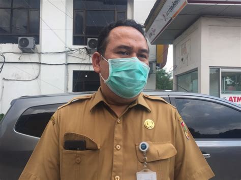 Kk giant pekanbaru tutup ya padahal langganan klo belanja, tulis @ahrdtn983 di akun iya nih giant kalibata juga tutup, sekarang klo belanja bulanan repot mw kemana,udh nyaman banget. Sejak Pandemi Melanda, Total Sudah 10.618 Warga Pekanbaru ...