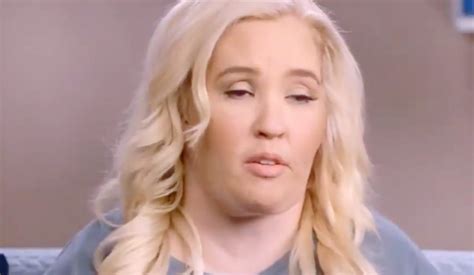 Mama June Finds Out Her Daughter Jessica Has A Girlfriend Heres How She Reacted