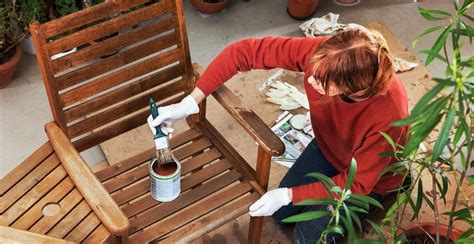 This means it's probably best that this danish company have slowly assumed a leading position in the uk paint market, and it's not surprising given the quality of their products. 5 Best Exterior Wood Paints UK (Oct 2020 Review) | Spruce Up!