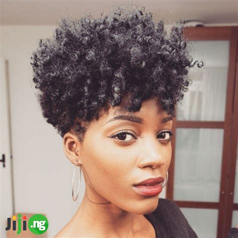 25 easy natural hairstyles for short hair jiji blog