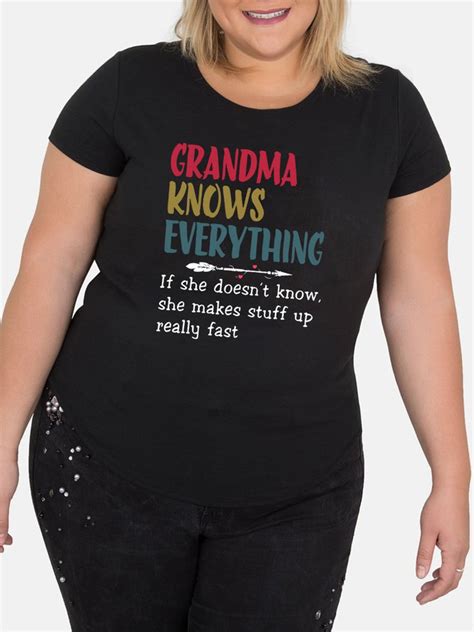 Grandma Knows Everything Womens Plus Size T Shirt Lilicloth