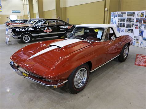 1967 Chevrolet Corvette Stingray L71 427435 Hp Pics And Info