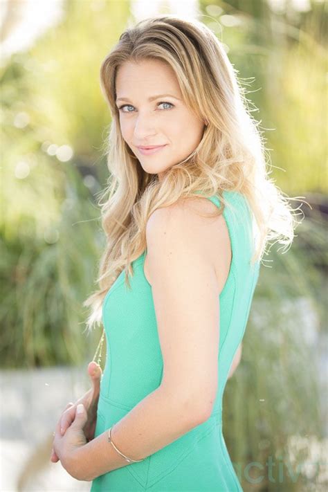 Canadian Actor Aj Cook Of Criminal Minds On Her Must Have Beauty