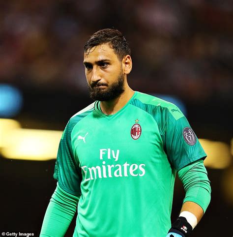 Gianluigi donnarumma plays for serie a tim team milano rn (ac milan) and the italy national team in pro evolution soccer 2021. Transfer news: Manchester United handed boost after ...