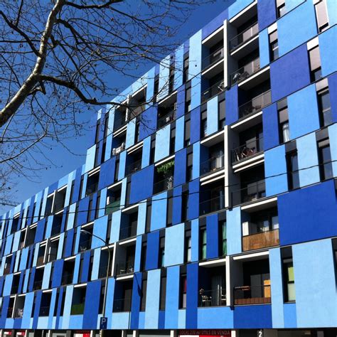 What we don't want are players made at la masia who don't want to renew. Barcelona, the blue building in @22