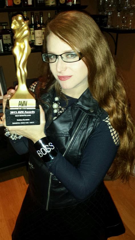 TW Pornstars MsNikkiNefarious Com Twitter Posing With Our AVN Award For Best BDSM Release