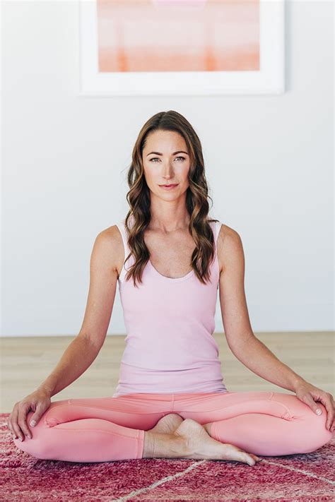 Tone Expert Tara Stiles Wellness Expert And Yoga Rebel