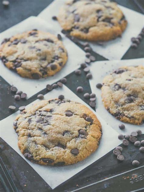 Spoon the mixture on to the baking tray, flatten into a disk, then use the palms of your hand to make a round cookie shape. Keto Chocolate Chip Cookies - Best Low Carb Super Soft Cookies