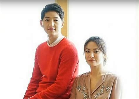 Song joong ki and song hye kyo will be holding a wedding ceremony on the final day of october, 2017. Song Joong Ki Hye Kyo