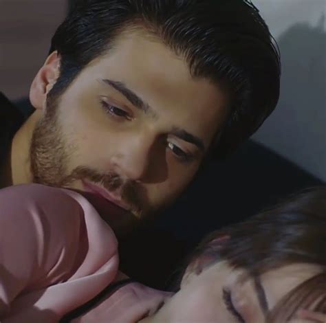 can yaman as ferit and ozge gurel as nazli in the turkish tv series dolunay 2017 2017 uomini